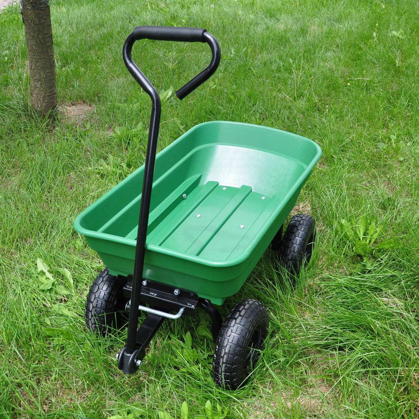folding wagon Poly Garden Dump Cart with Steel Frame and 10-inPneumatic Tires, 300-Pound Capacity, Green