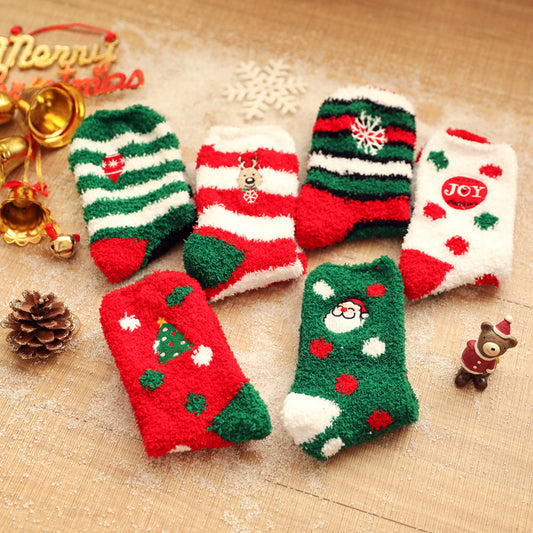 Autumn and winter new coral velvet Christmas socks, thick warm embroidery half-velvet home land socks SOCK