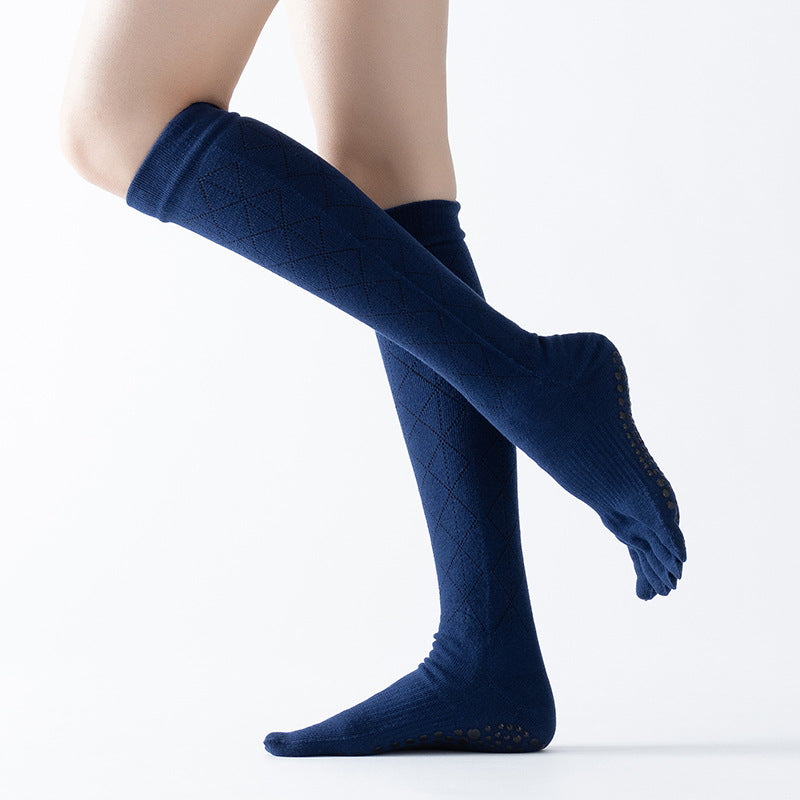 New long tumbles to knee yoga socks in autumn and winter, wearing thin leg ballet, socks, long-term open toe five fingers