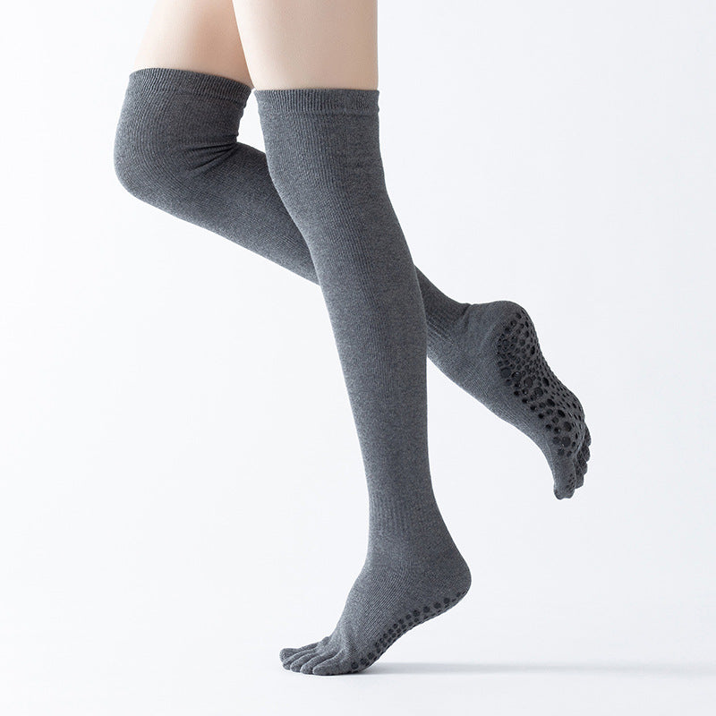 New long tumbles to knee yoga socks in autumn and winter, wearing thin leg ballet, socks, long-term open toe five fingers