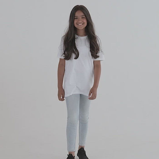 Organic Cotton Kids T-Shirt Stanley Stella STTK909.mp4