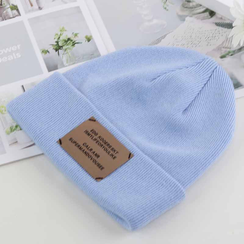 Knitted cap autumn and winter women's hat Korean version of the alphabet stickers wool hat outdoor warm melon hood street cold cap