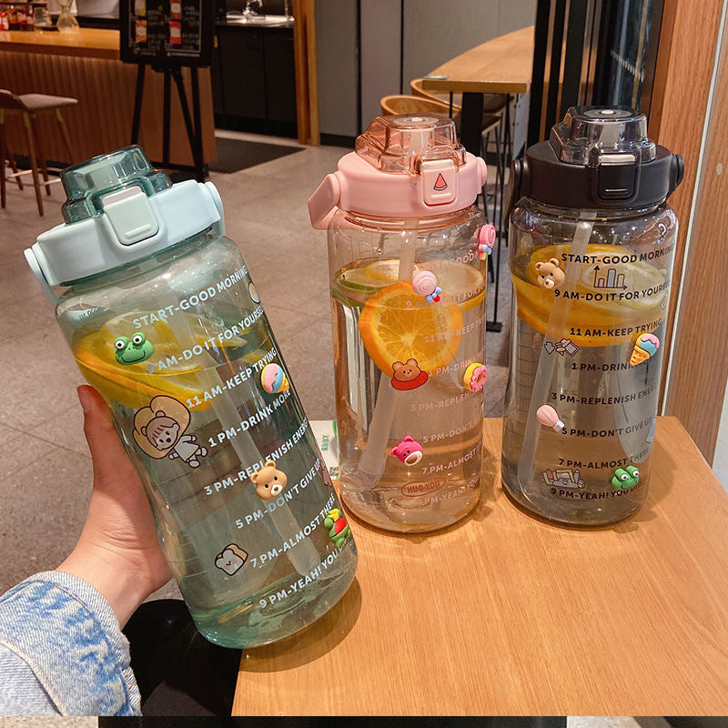 Large-capacity Kettle with straw transparent high value simple plastic cup portable anti-fall belt scale 2L sportswater cup