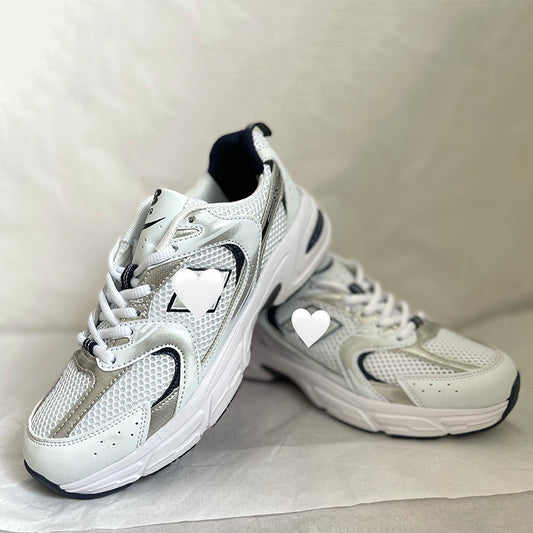 2021 new n-word 530 Korea IU with paragraph retro net cloth sports shoes casual street shooting old couple running shoes