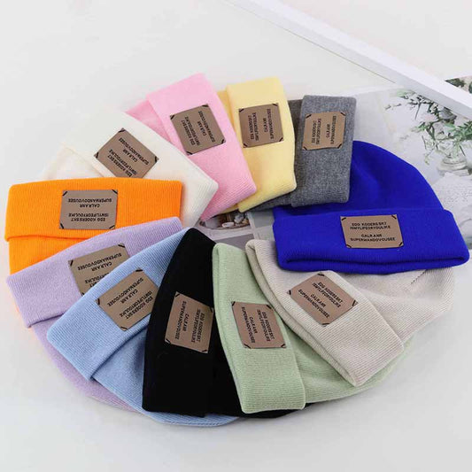 Knitted cap autumn and winter women's hat Korean version of the alphabet stickers wool hat outdoor warm melon hood street cold cap