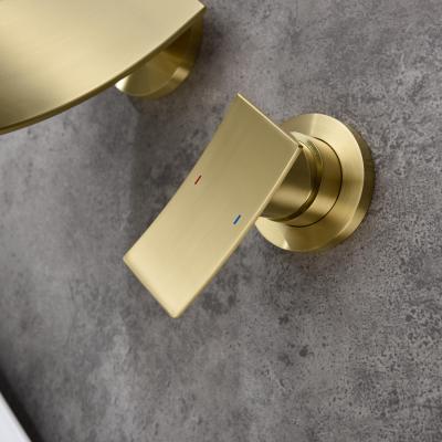 Wall-mounted bathroom faucet (golden)